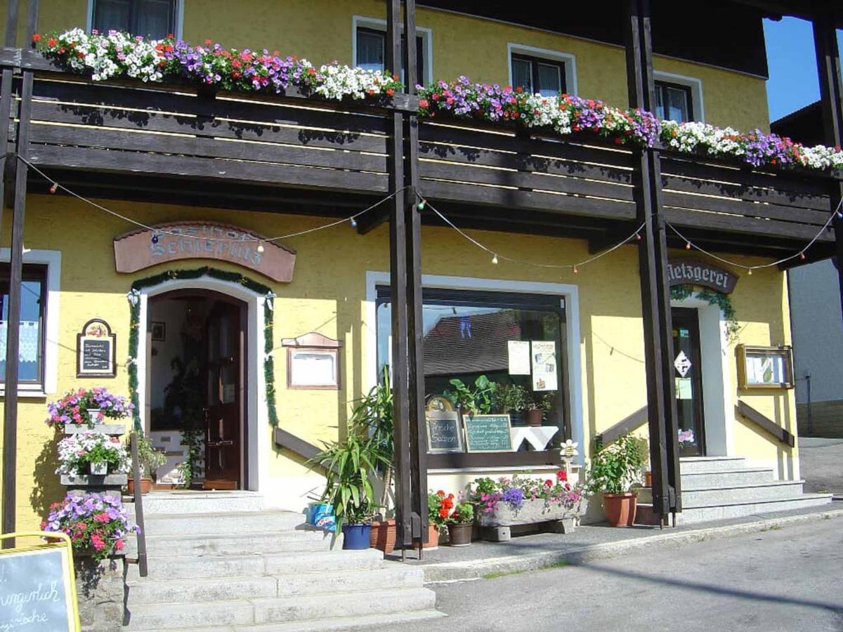 Gasthof-Metzgerei-Pension Schierlitz 림바흐 외부 사진